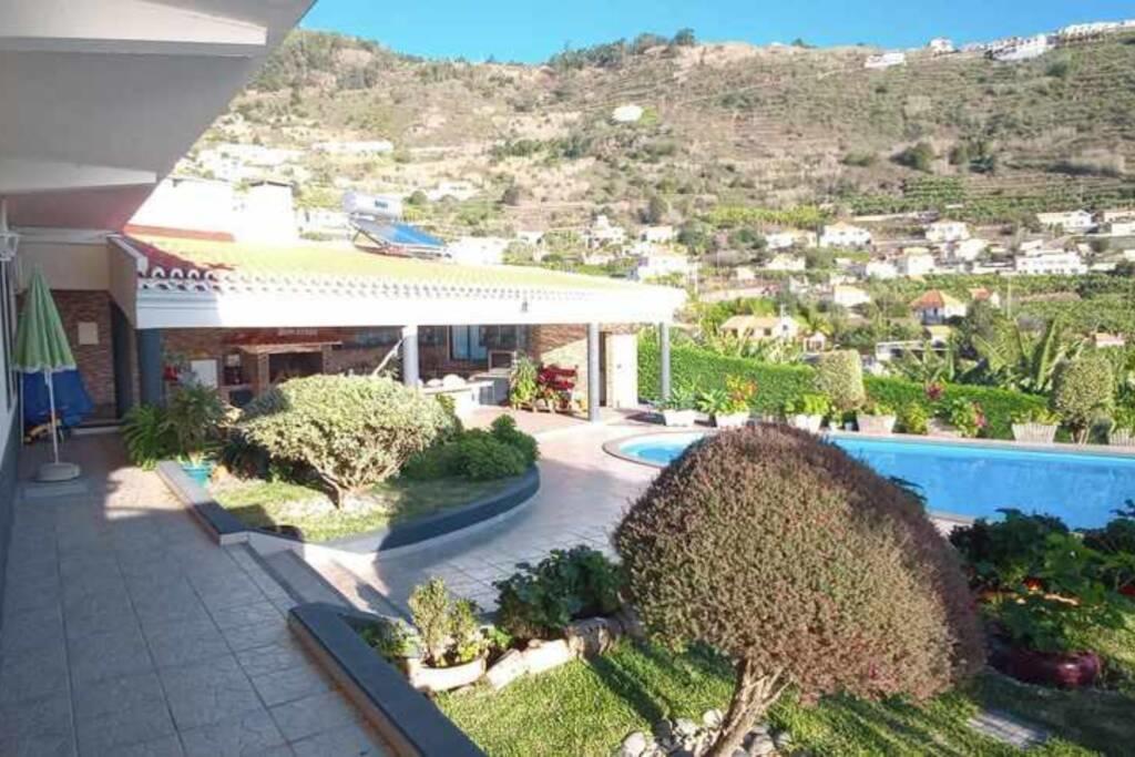 Arcos Grands Suites With Enormous And Private Pool. Arco da Calheta  Exterior photo