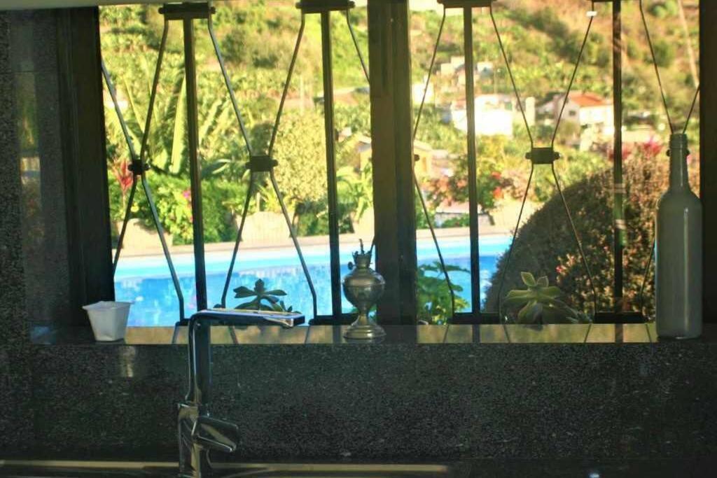 Arcos Grands Suites With Enormous And Private Pool. Arco da Calheta  Exterior photo